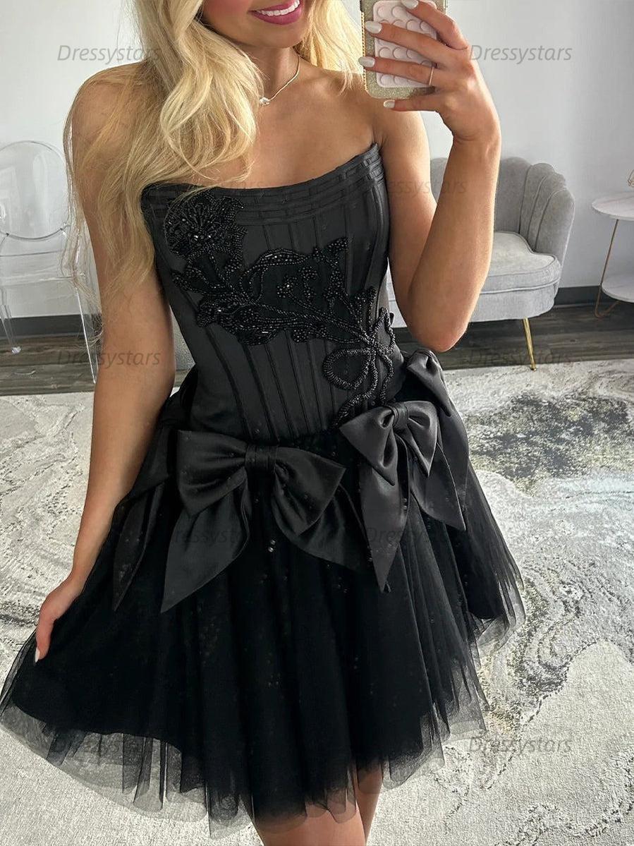 Dressystars Strapless Beading Short Homecoming Dress with Waist Bow