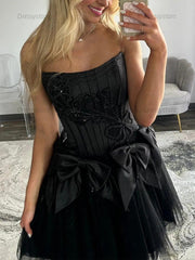 Dressystars Strapless Beading Short Homecoming Dress with Waist Bow