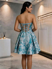 Dressystars Strapless Sweetheart Floral Brocade Mini Dress with Pockets Homecoming Dresses