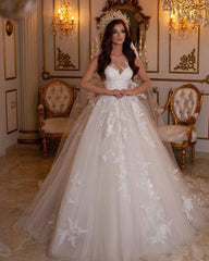 Stunning A Line Bateau Neck Tulle Floor Length Wedding Dress with Lace Appliques