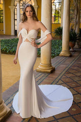 Sweetheart Sleeveless Court Train Elastic Satin Wedding Dress