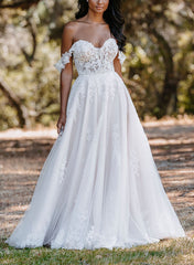 Sweetheart Sleeveless Sweep Train Wedding Dress