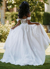 Sweetheart Sleeveless Sweep Train Wedding Dress