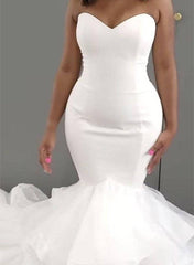 Sweetheart Tulle/Elastic Satin Wedding Dress With Cascading Ruffles Trumpet/Mermaid