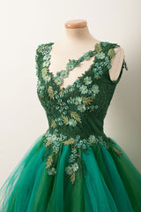 Unique Homecoming Dress V Neck Green Tulle Lace Short Party Cocktail Dress