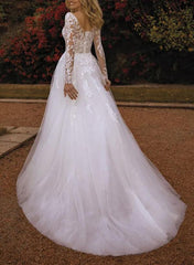 V Neck A Line Wedding Dress With Long Sleeves Lace/Tulle and Appliques Lace