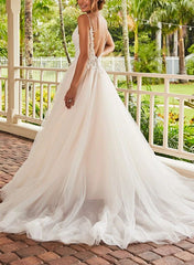 V Neck Ball Gown Wedding Dress With Lace/Tulle Sweep Train and Appliques