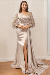 V-Neck Long Sleeve Trumpet/Mermaid Mother of the Bride Dress with Side Split and Ruched Detail