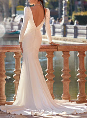 V Neck Long Sleeves Trumpet Mermaid Lace Wedding Dress