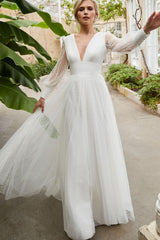 V Neck Long Sleeves Tulle A Line Bridal Gowns