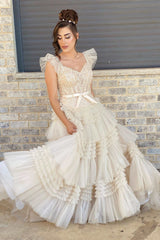 V Neck Prom Dress Ivory Appliques Tiered Tulle Evening Dress