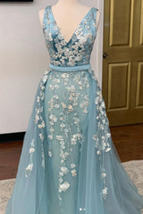 V Neck Prom Dress Tulle Lace Long Evening Dress