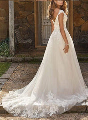 V Neck Tulle Lace A Line Wedding Dress With Appliques Lace