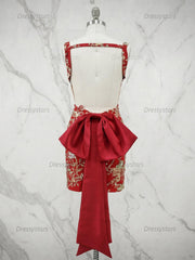 Dressystars White Floral Embroidered Deep V-Neck Homecoming Dress with Oversized Bow Train