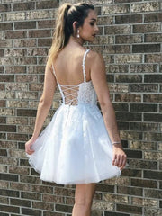 White Homecoming Dress Lace V Neck Tulle Short Party Cocktail Dress