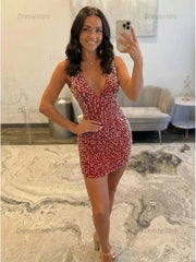 Dressystars White V Neck Pearl Embellished Short Homecoming Dress