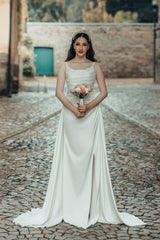 White Wedding Dress A Line Spaghetti Strap Square Sleeveless Ruffle Sweep Train Satin Bridal Gown With Slit