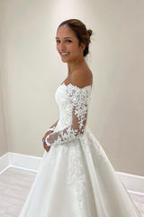 White Wedding Dress Ball Gown Off The Shoulder Lace Long Sleeves Chapel Train Satin Bridal Gown