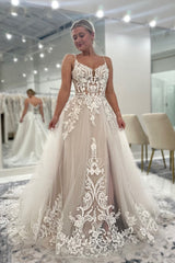 White Wedding Dress Lace A Line Spaghetti Strap Sleeveless Sweep Train Tulle Bridal Gown With Appliques