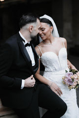 White Wedding Dress Mermaid Sweetheart Spaghetti Straps Sleeveless Beaded Sweep Train Tulle Bridal Gown