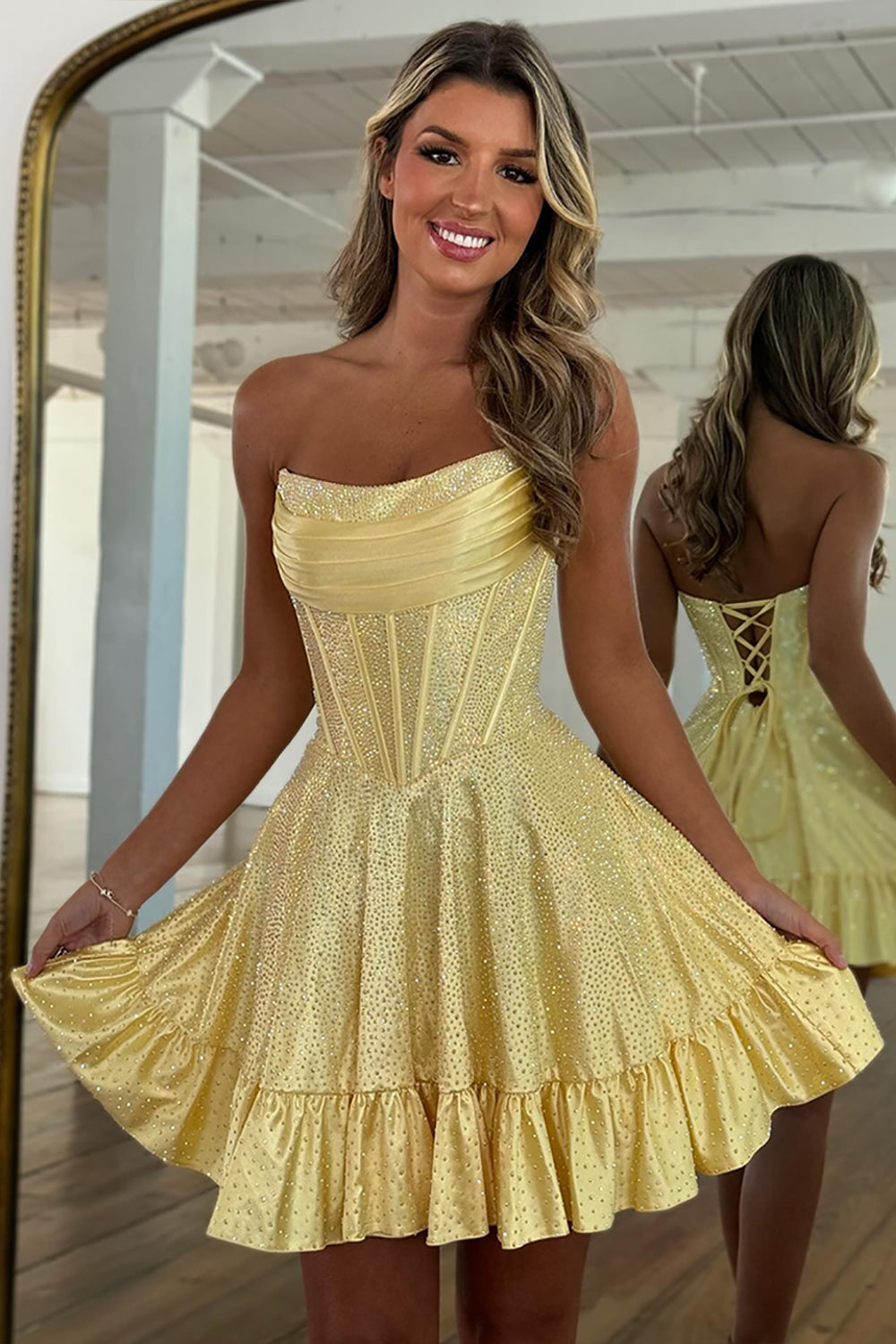 Yellow Beaded Homecoming Dresses Strapless Short Corset Cocktail Dresses