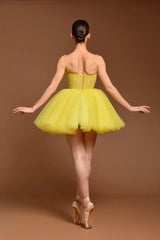 Yellow Strapless Homecoming Dress A Line Tulle Short Cocktail Dresses