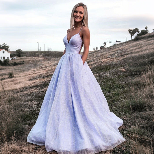 Where to Get a Custom Prom Dress: A Guide to Finding Your Perfect Fit