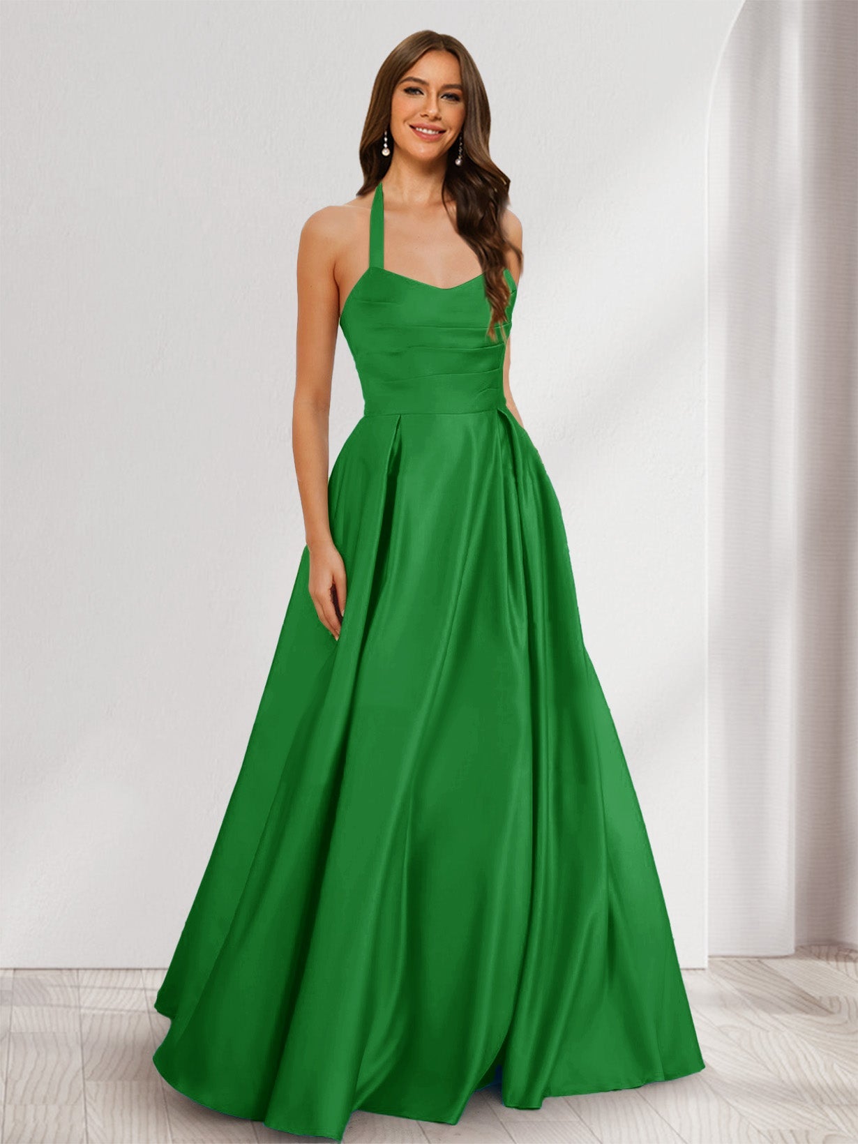 A-Line/Princess Halter Sleeveless Ruched Bridesmaid Dresses Green