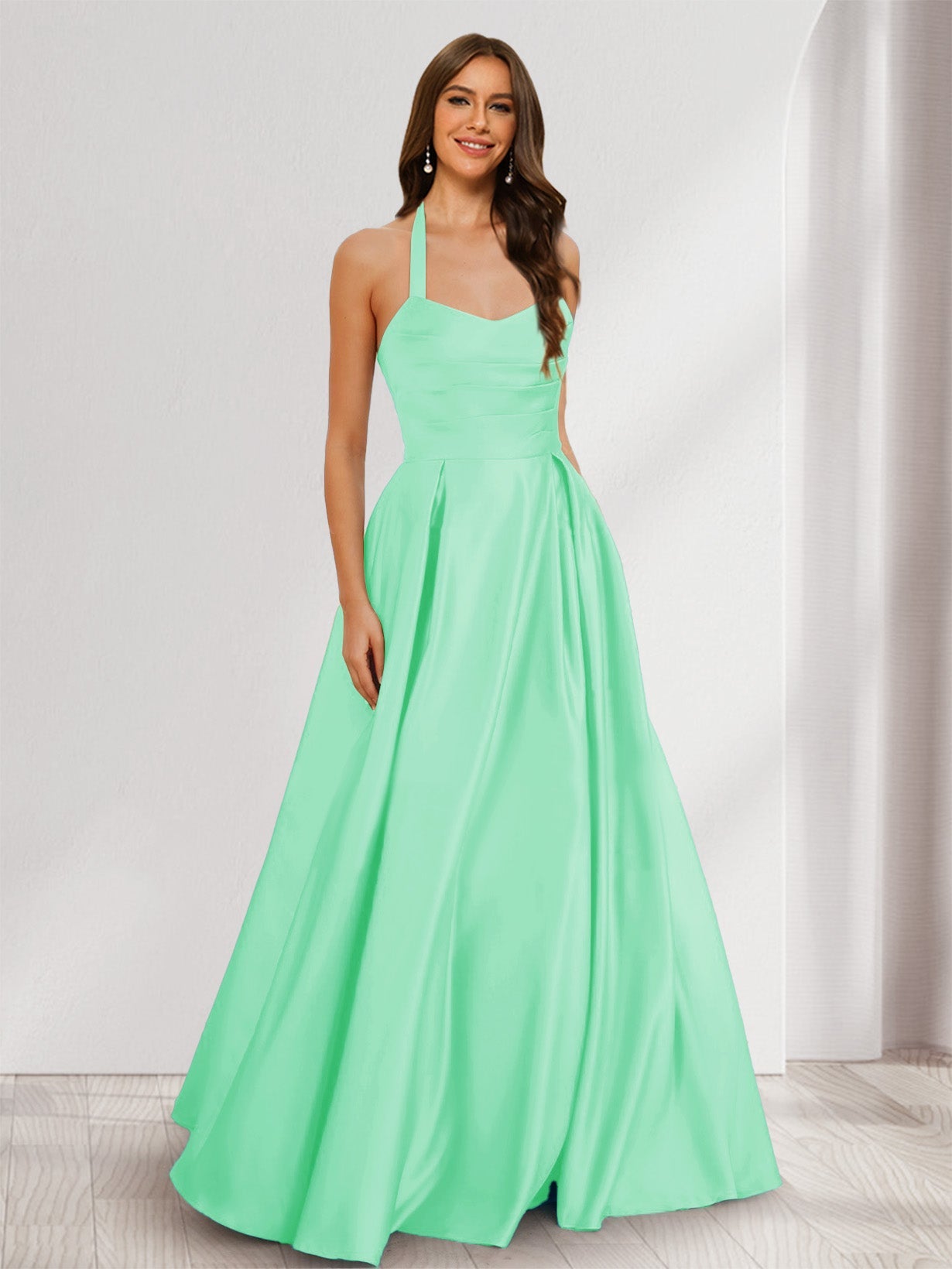 A-Line/Princess Halter Sleeveless Ruched Bridesmaid Dresses Spa
