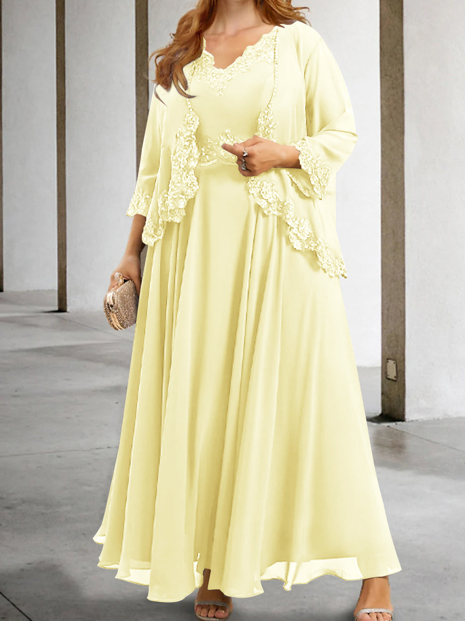 Mother of the Bride A-Line/Princess Dresses Featuring Applique & Sequins