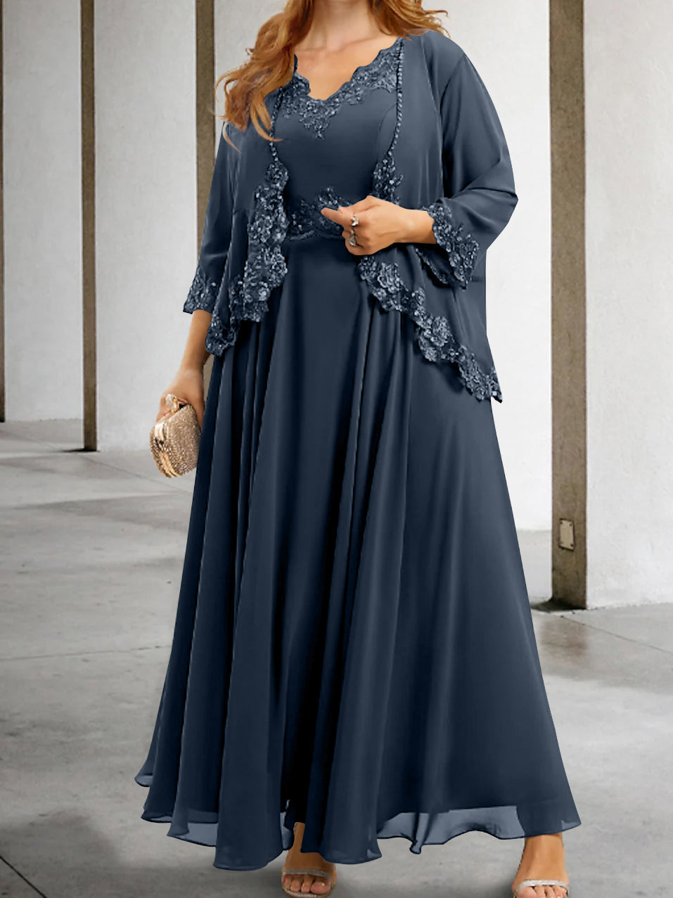 Mother of the Bride A-Line/Princess Dresses Featuring Applique & Sequins