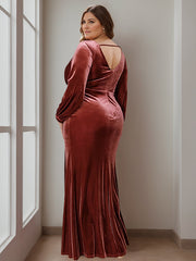 Plus Size Velvet Mother of the Bride A-Line Dress with V-Neck Long Sleeves and Ruffles