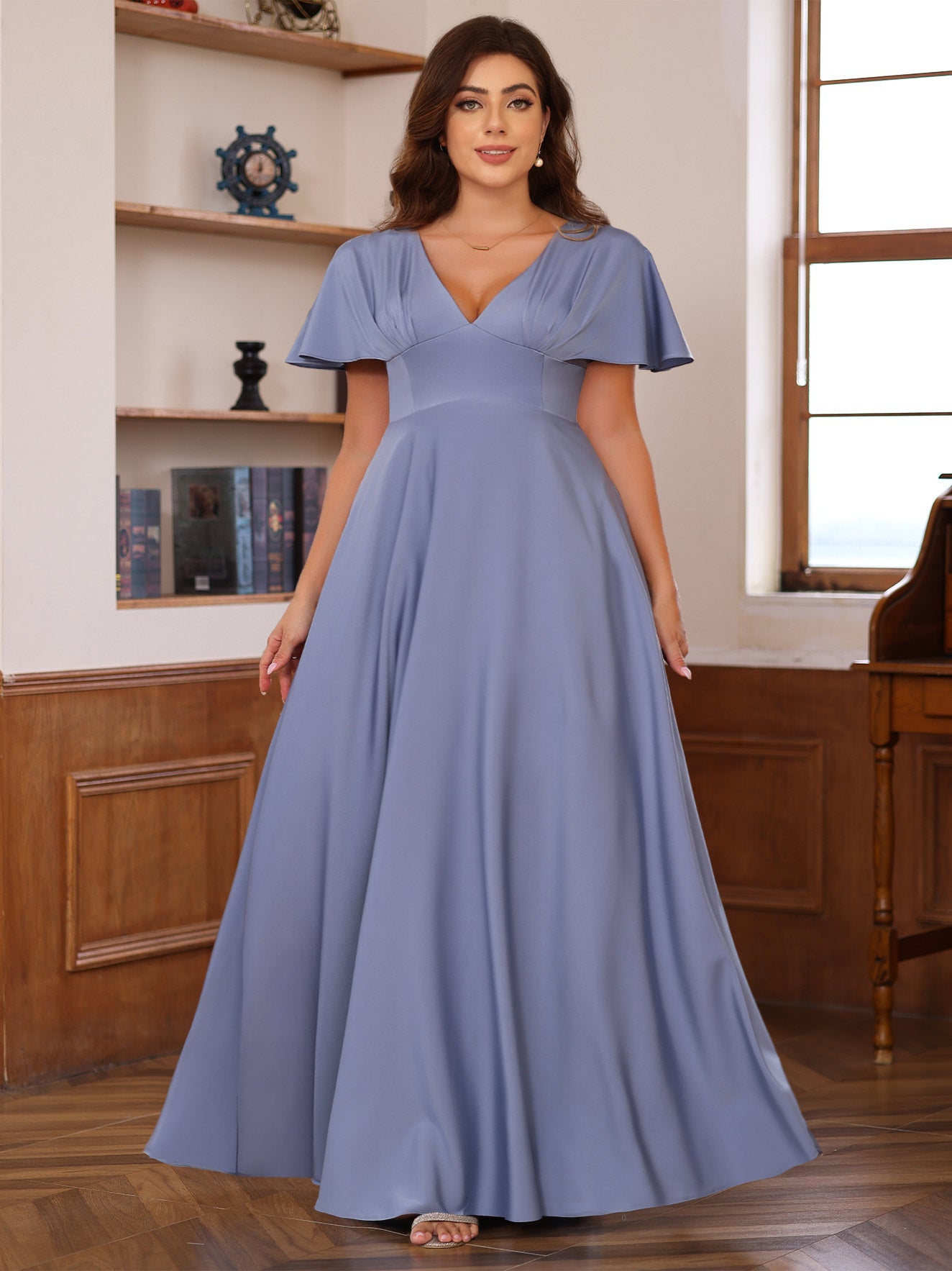 Plus Size V-Neck A-Line Princess Floor-Length Mother of the Bride Dress with Ruffles and Short Sleeves