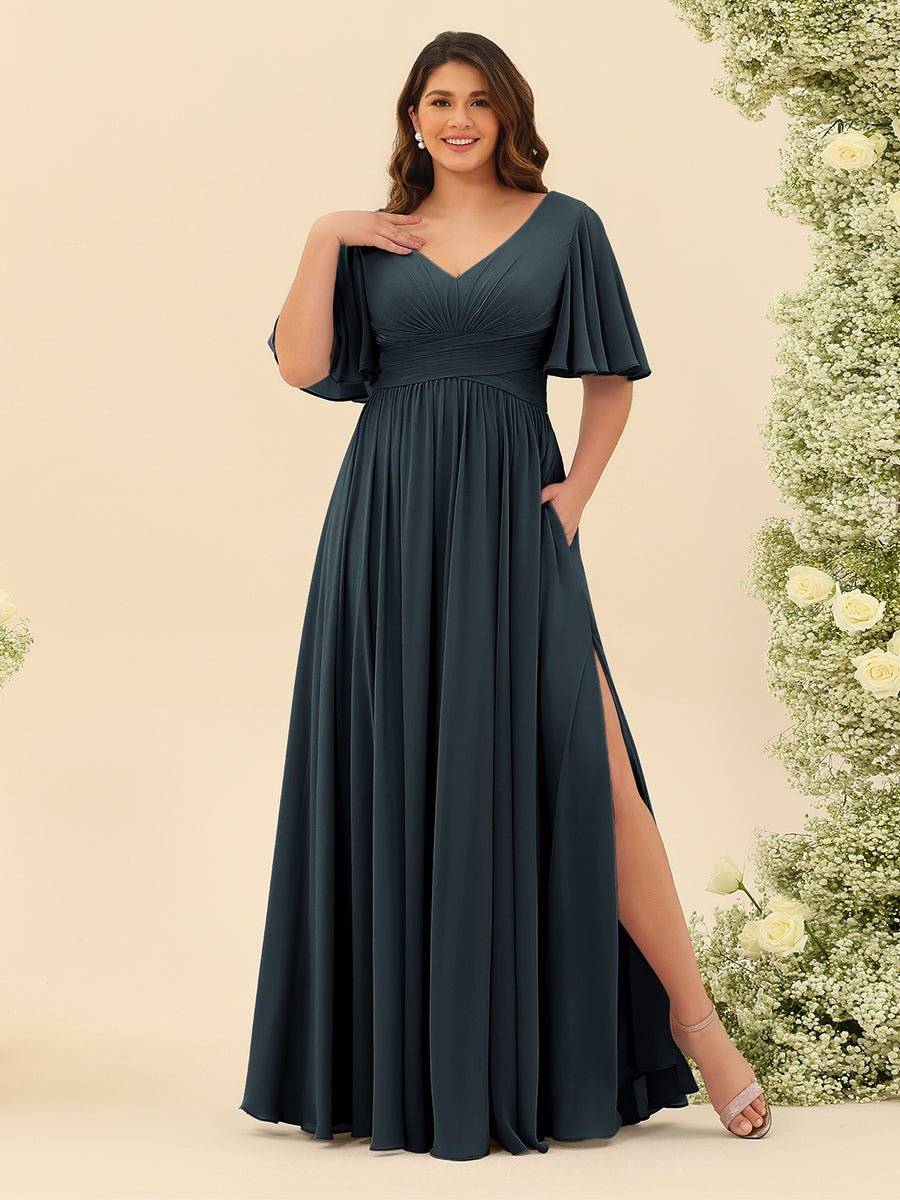 A-Line V-Neck Short Sleeves Split Side Chiffon Plus Size Bridesmaid Dresses with Pockets Navy Blue