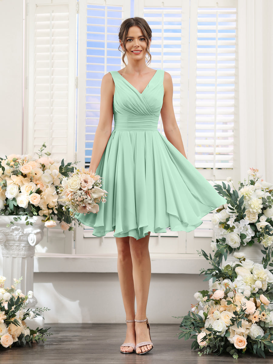 A-Line V-Neck Sleeveless Ruched Chiffon Short Bridesmaid Dresses Mint Green