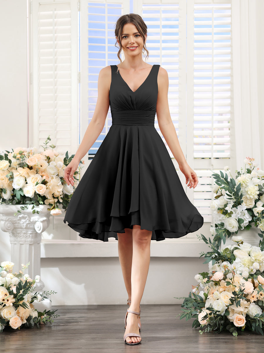 A-Line V-Neck Ruched Sleeveless Short Chiffon Bridesmaid Dresses Black