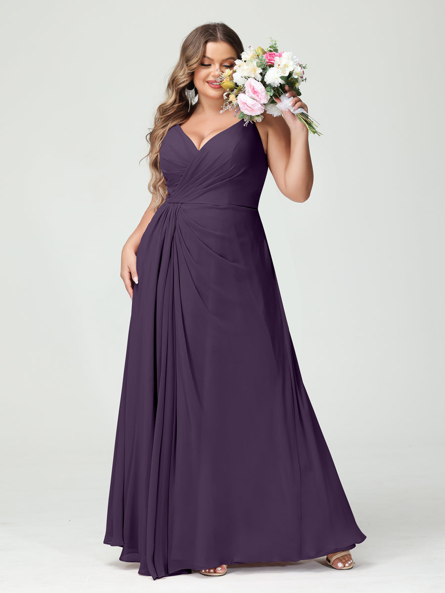 A-Line/Princess Spaghetti Straps Sleeveless Chiffon Split Side Plus Size Bridesmaid Dresses with Pockets Grape