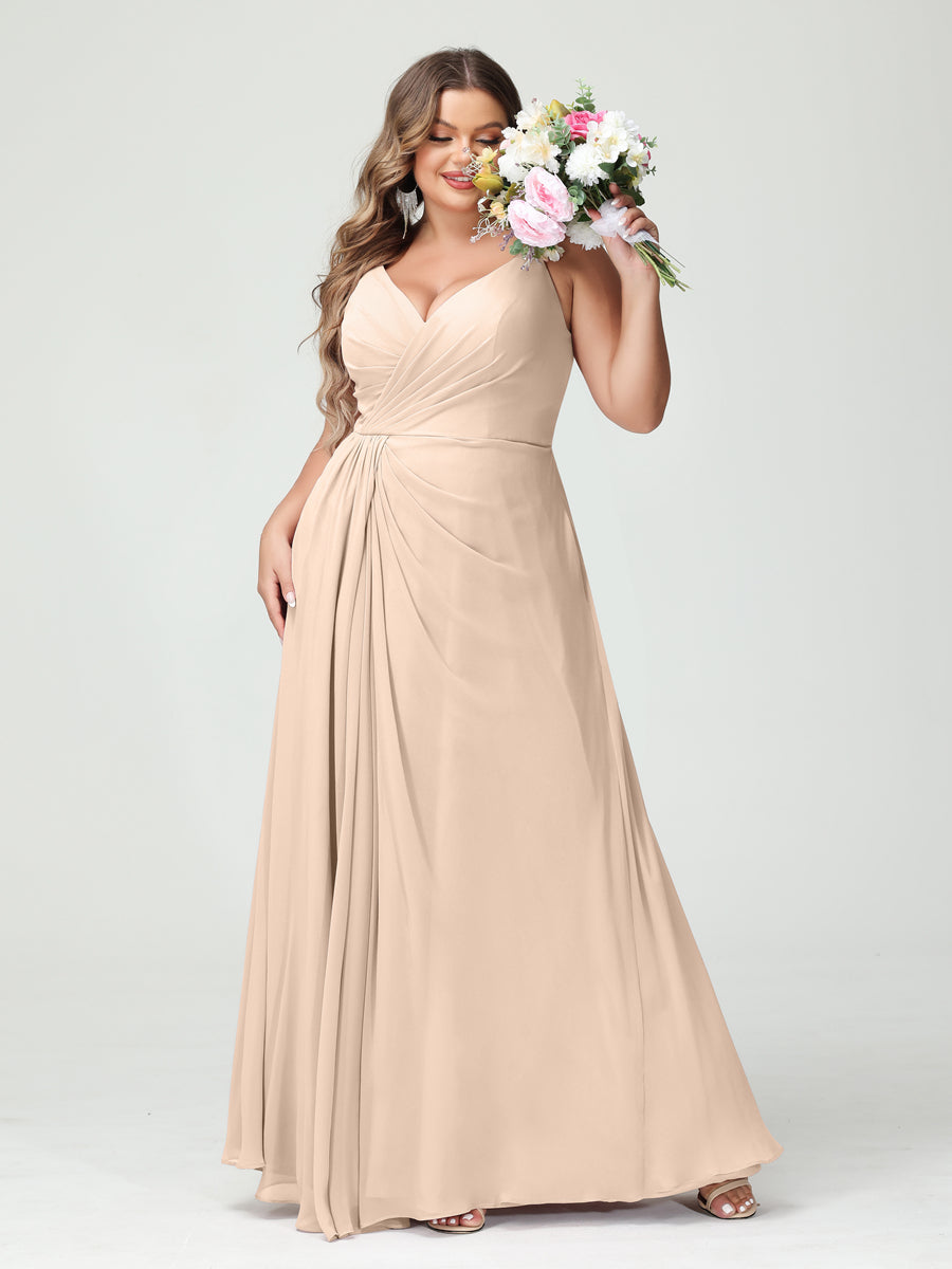 A-Line/Princess Spaghetti Straps Sleeveless Chiffon Split Side Plus Size Bridesmaid Dresses with Pockets Light Champagne