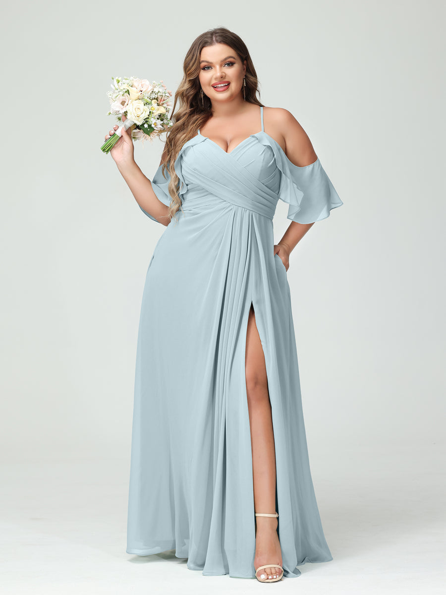 A-Line/Princess Spaghetti Straps Short Sleeves Chiffon Ruched Split Side Plus Size Bridesmaid Dresses with Pockets Light Blue
