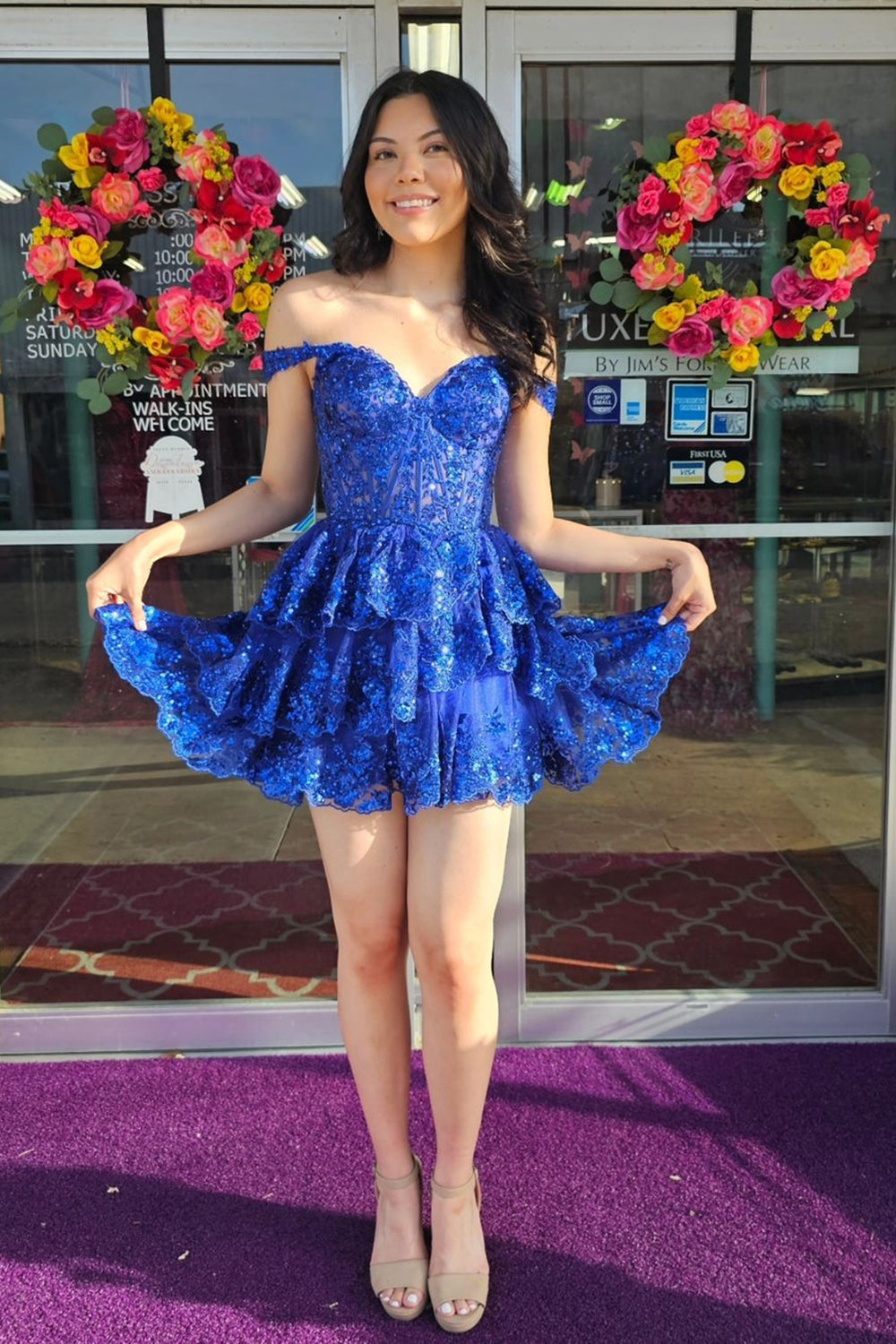 A-Line Black Homecoming Dresses Tiered Short Cocktail Dresses with Lace