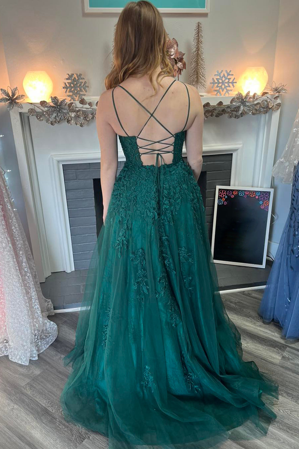A-Line Dark Green Prom Dress Spaghetti Straps Tulle Long Evening Dress with Appliques