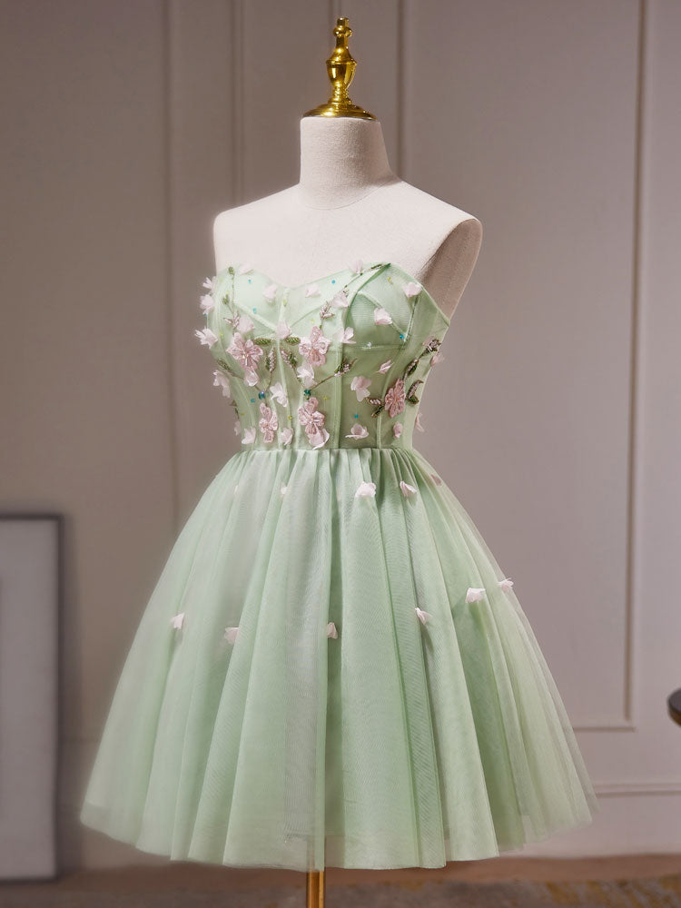 A Line Homecoming Dress Sweetheart Neck Tulle Beaded Green Cute Short Party Cocktail Dress