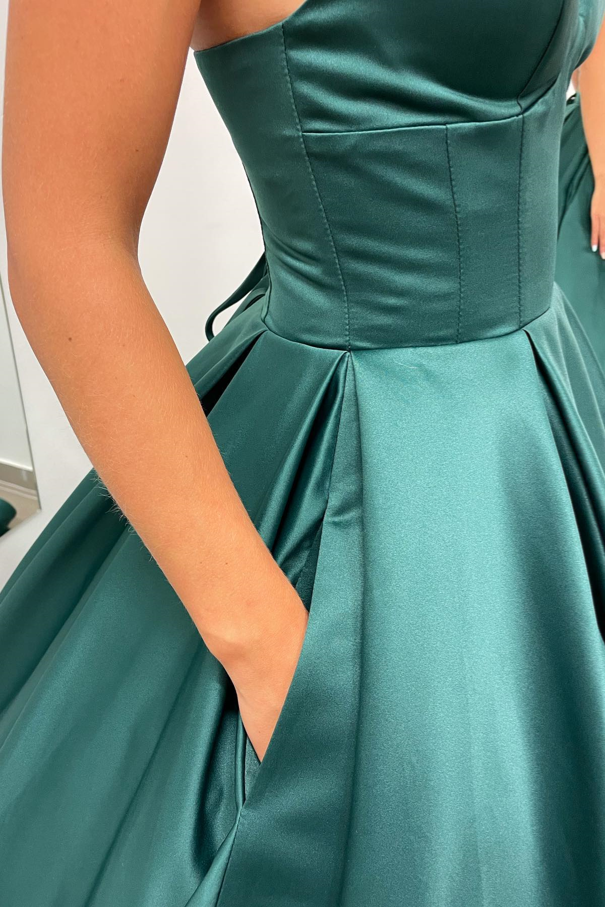 A Line Prom Dress Hunter Green V Neck Satin Long Evening Dress