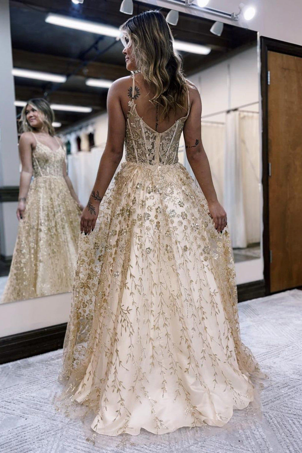 A Line Prom Dress Spaghetti Straps Lilac Corset Evening Dress