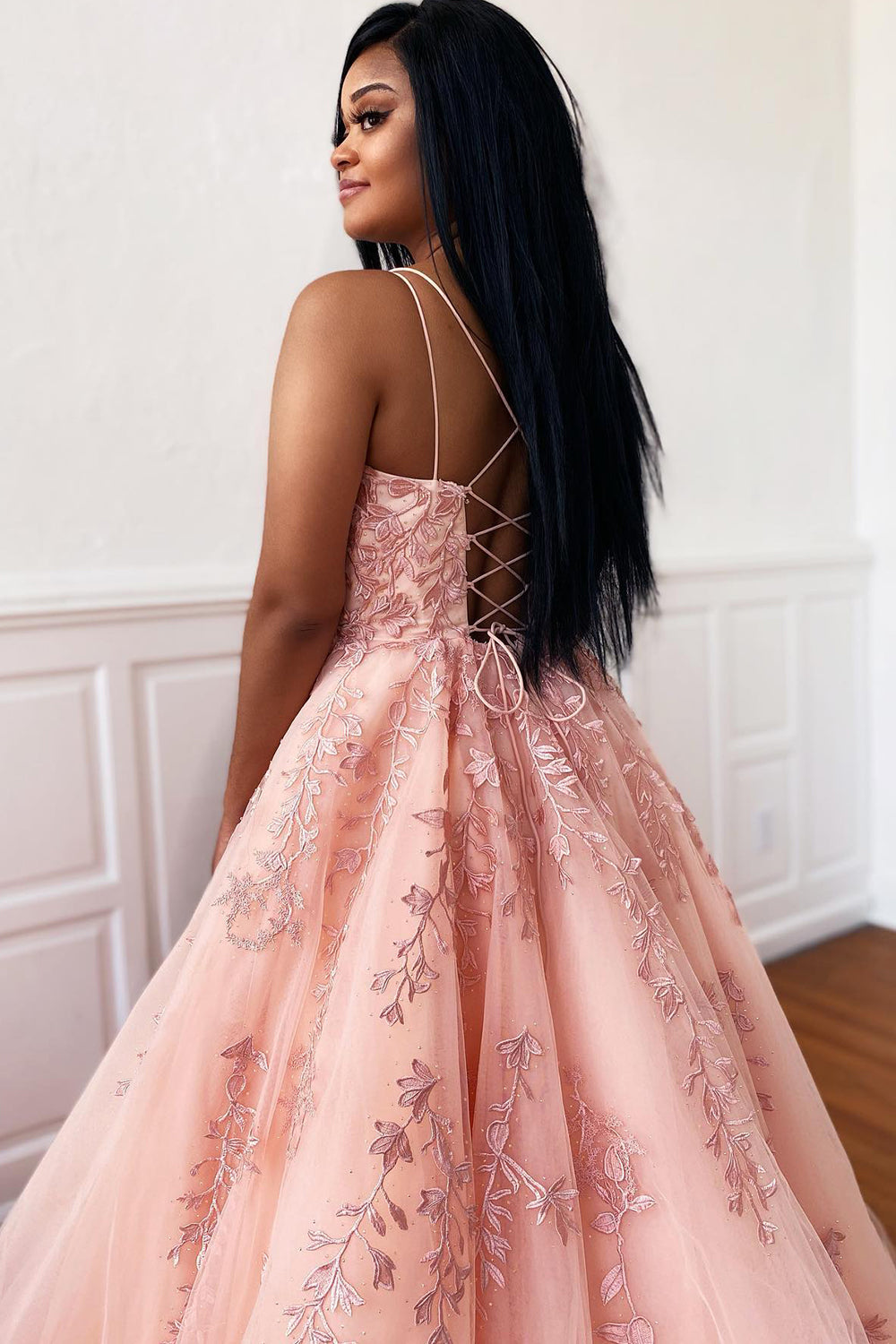 A-Line Prom Dress Spaghetti Straps Long Tulle Evening Dress