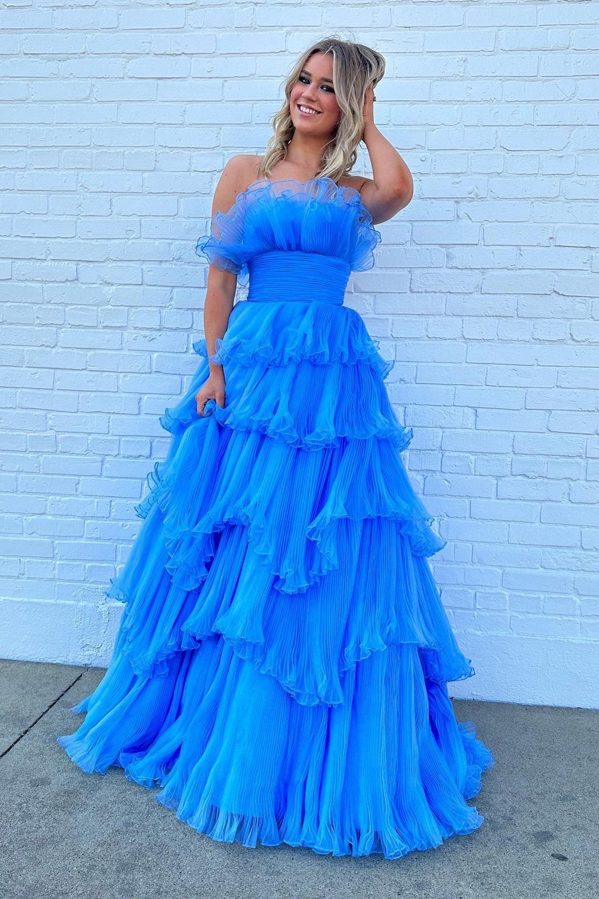 A Line Prom Dress Strapless Tiered Tulle Evening Dress