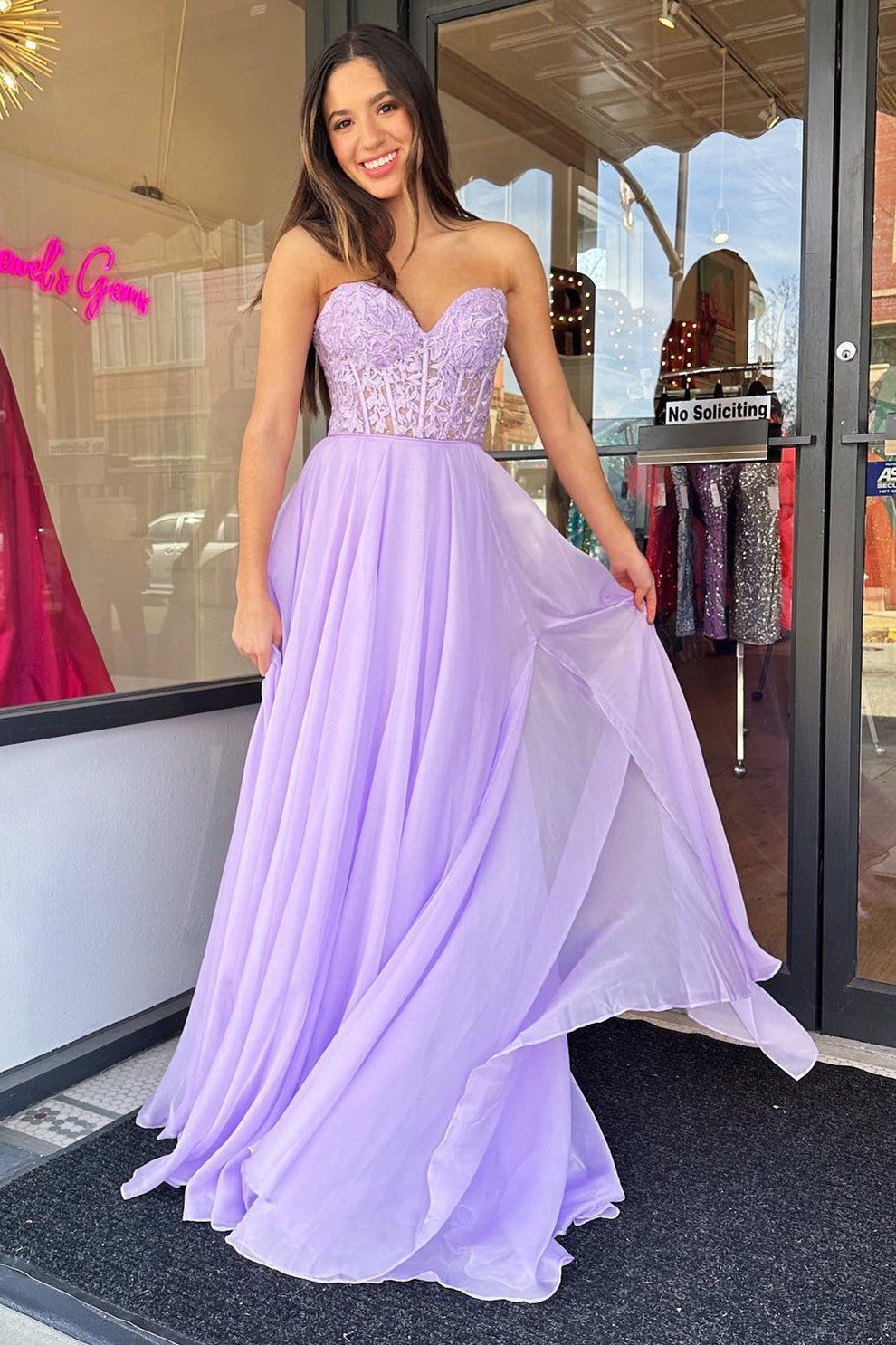 A Line Prom Dress Sweetheart Neck Chiffon Evening Dress with Puff Sleeves