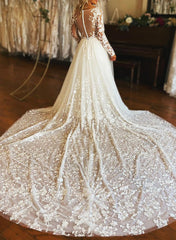 A Line V Neck Long Sleeves Tulle Wedding Dress With Appliques Lace