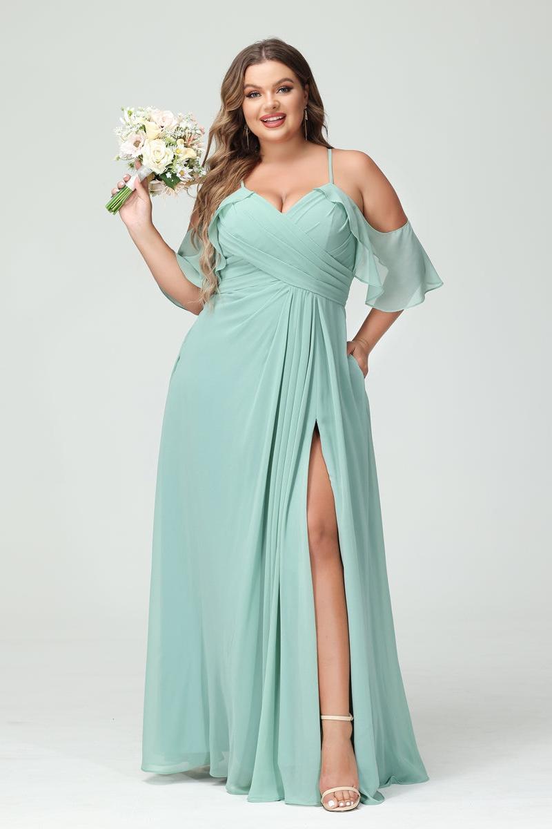 A-Line/Princess Spaghetti Straps Short Sleeves Chiffon Ruched Split Side Plus Size Bridesmaid Dresses with Pockets