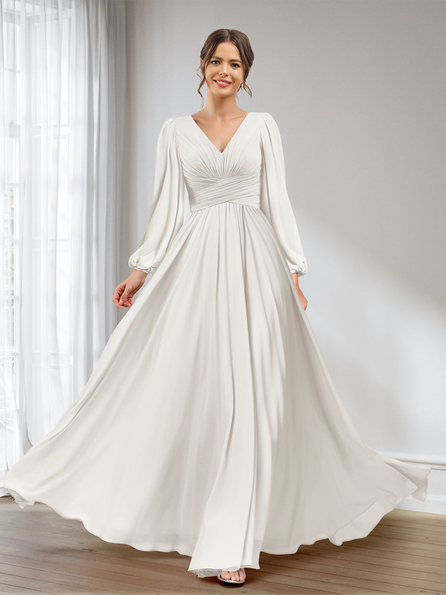 A-Line/Princess V-Neck Long Sleeves Chiffon Long Bridesmaid Dresses With Pockets Ivory